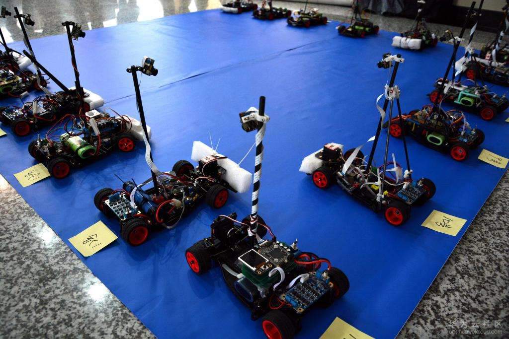 1571446561341910.jpg 智能车.jpg