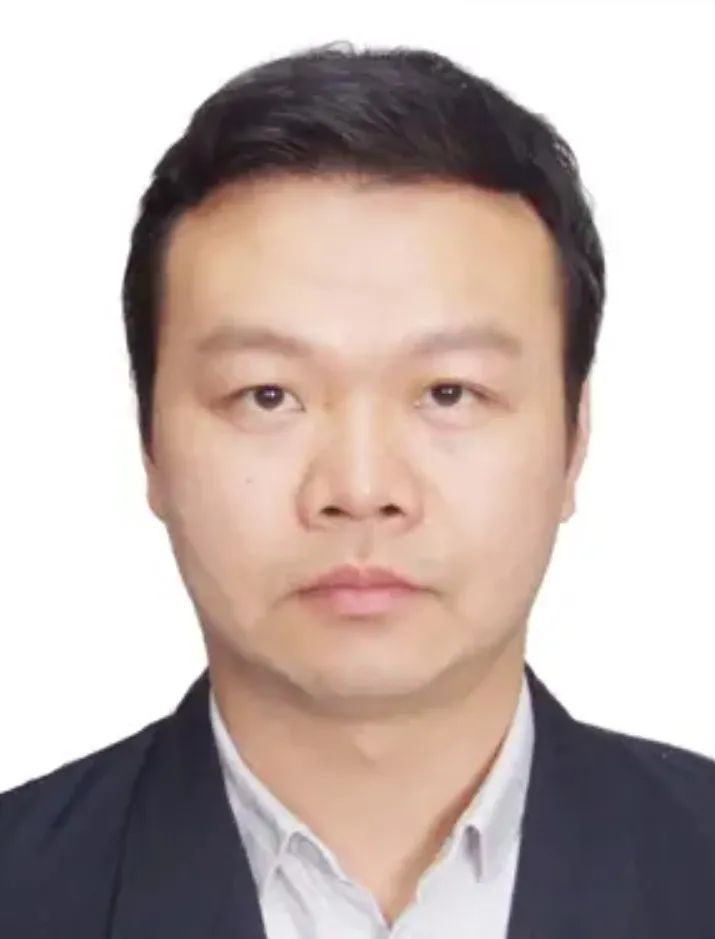 李勋.jpg
