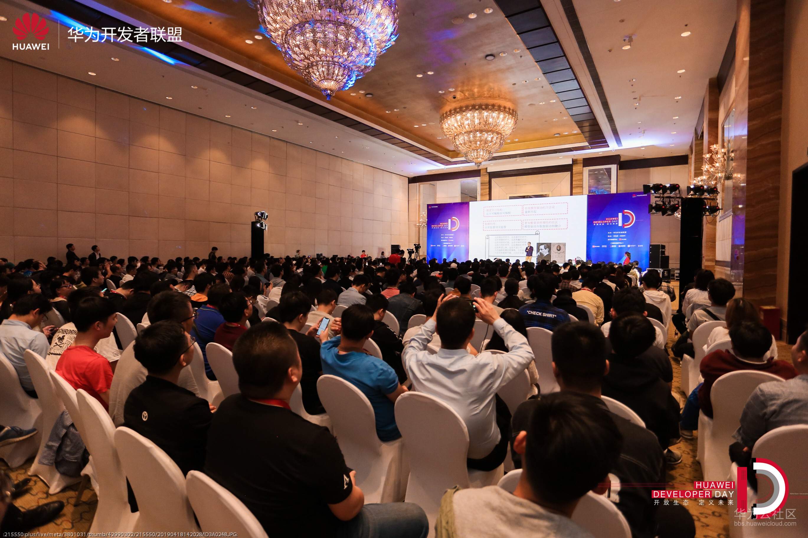 webwxgetmsgimg (1).jpg