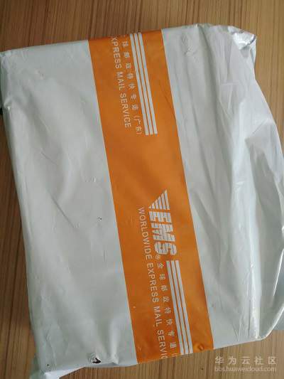 huawei-shou-huan-1.jpg