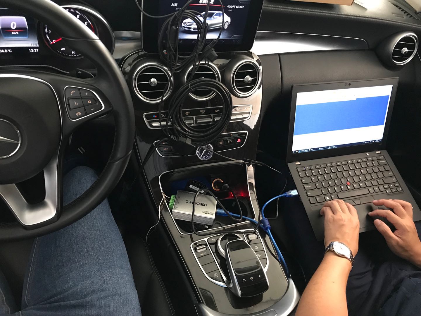 奔驰破解.jpg