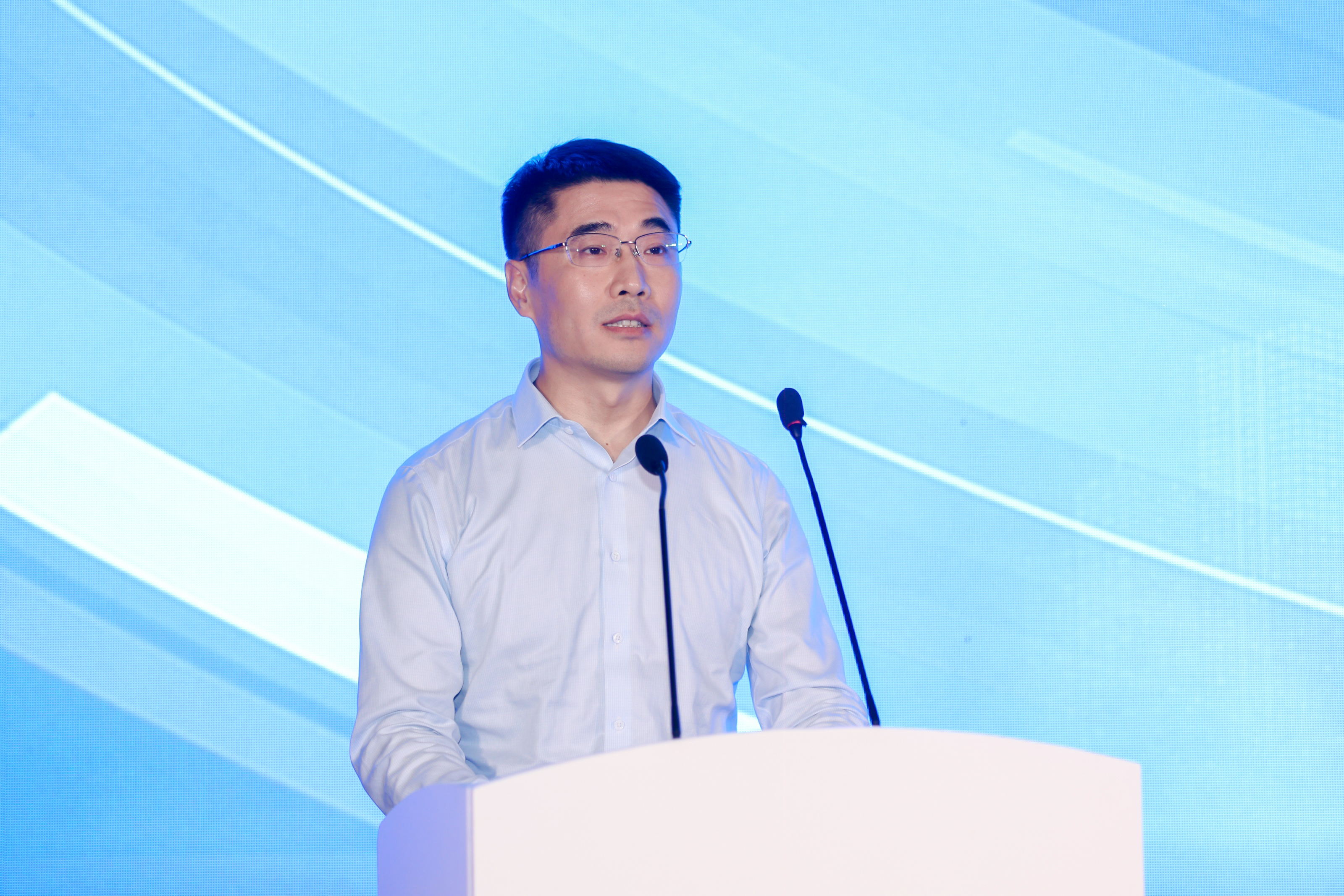 2038刘晋元致辞：.jpg