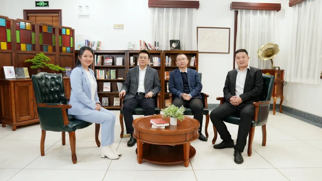 合照.jpg
