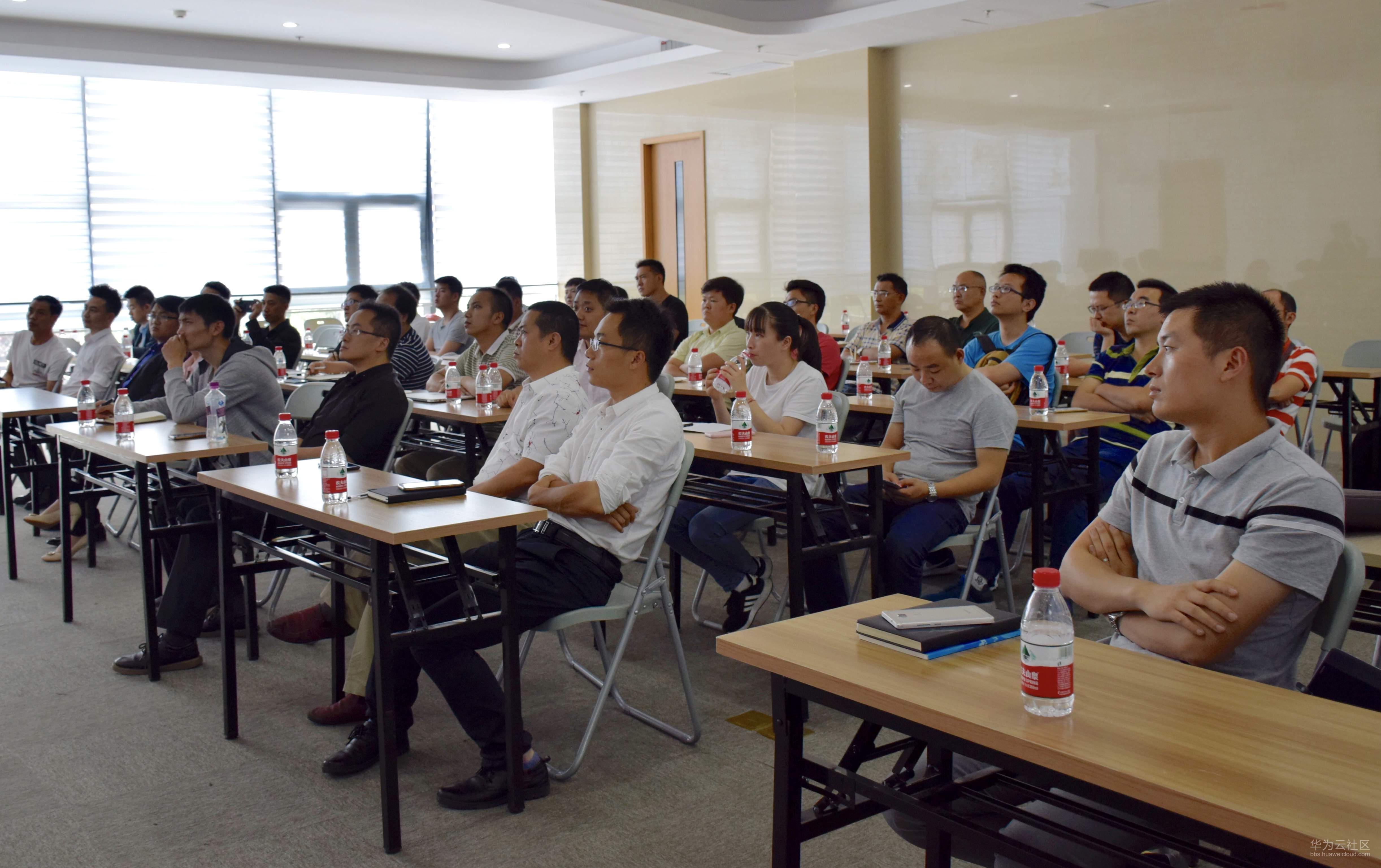 1530501953225172.jpg 0630_4.jpg