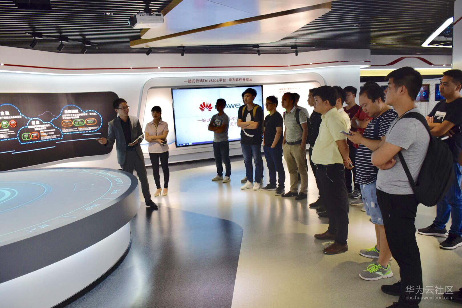 1530502011375267.jpg 0630_6.jpg