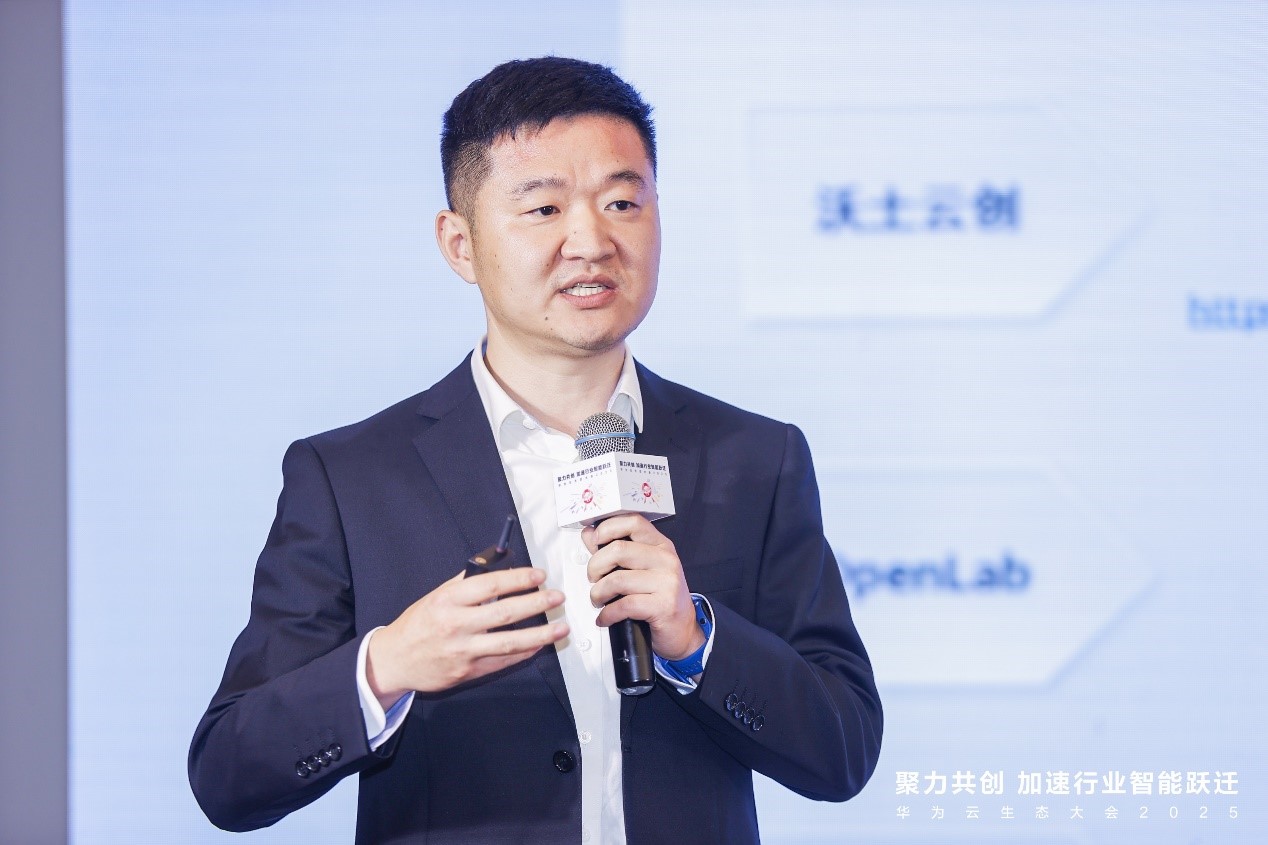 总经理.jpg