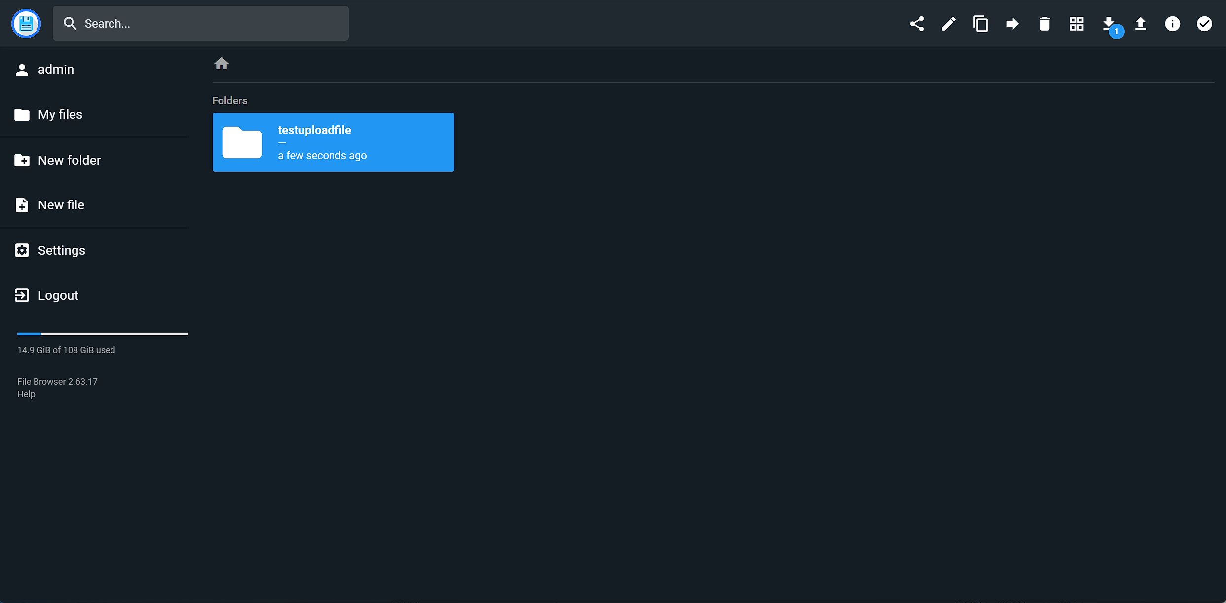 File Browser 根目录：Folders 区域显示 testuploadfile 文件夹