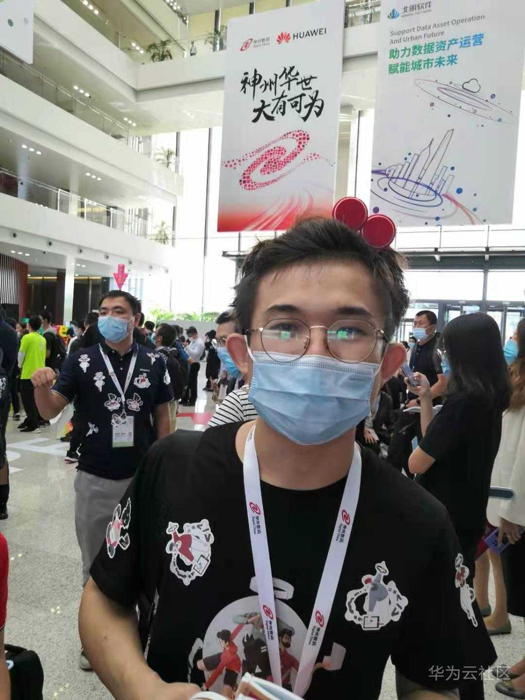 小助手.jpg