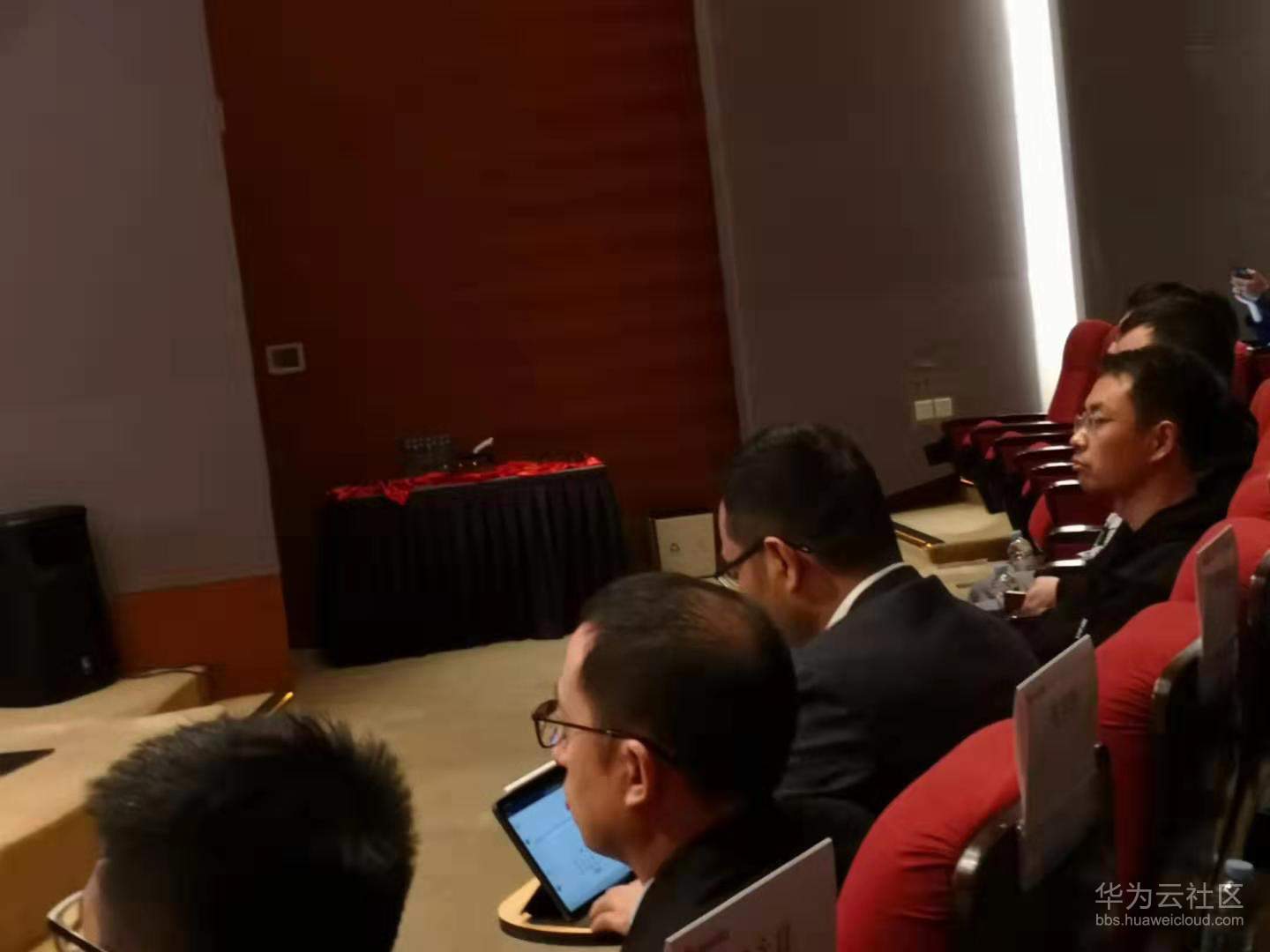 微信图片_201903082306185.jpg