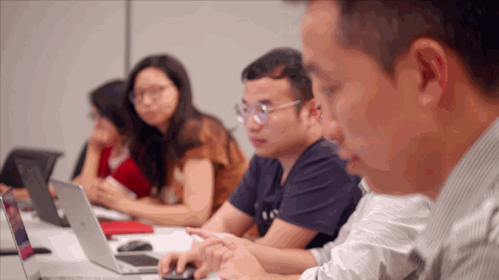 1564396103132911.gif 640 (3).gif