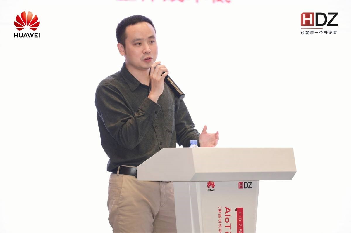 陈衎.jpg